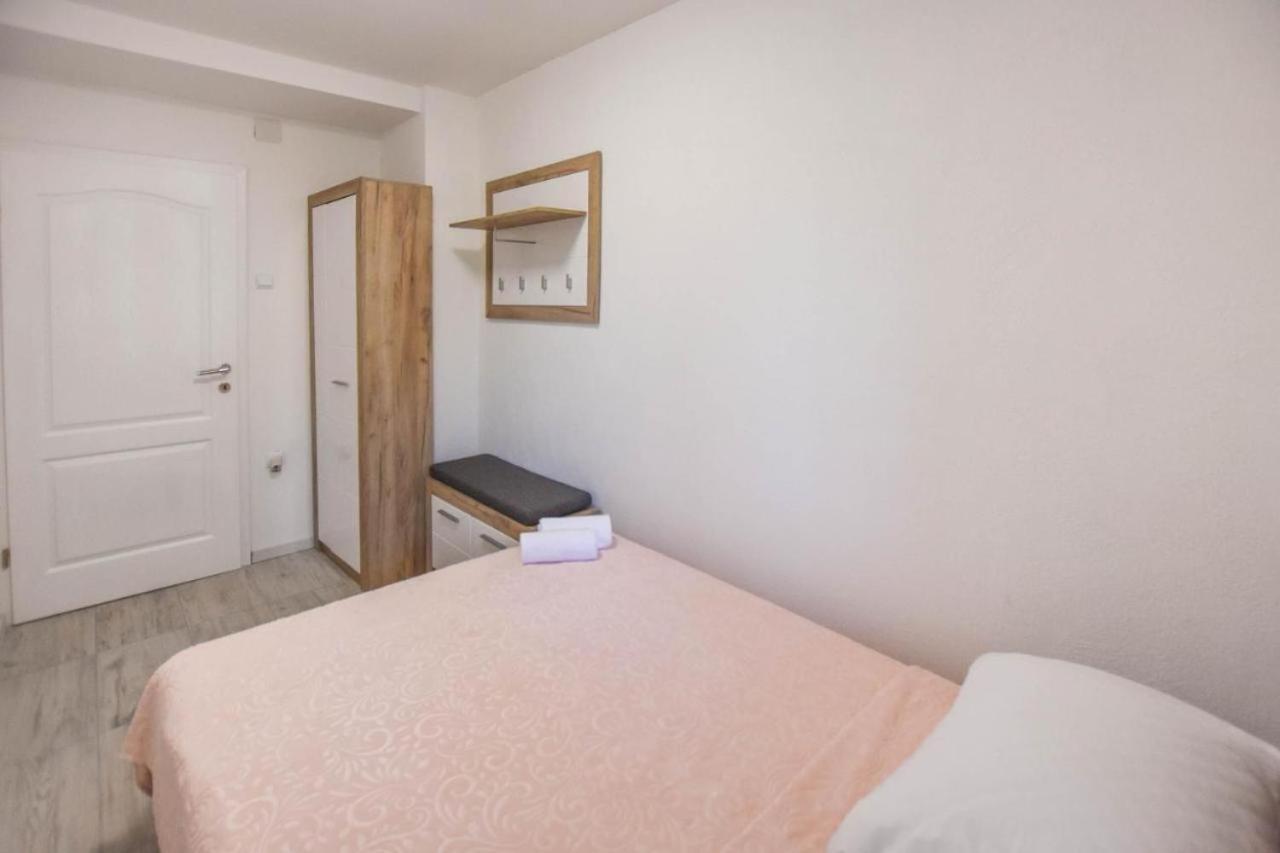 Suite Apartment Toni Poljana  Dış mekan fotoğraf