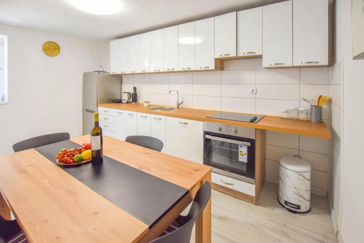 Suite Apartment Toni Poljana  Dış mekan fotoğraf